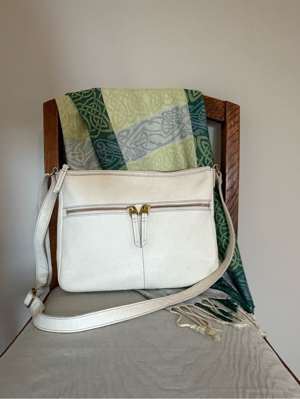 Fossil White Leather Crossbody with Dual Front Zip Detail